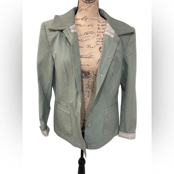 St. John Sport Sage Green Cotton Blend Jacket SZ Large EUC - Picture 5 of 8